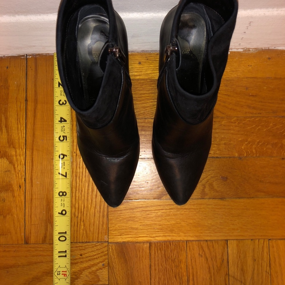 Black leather and suede booties